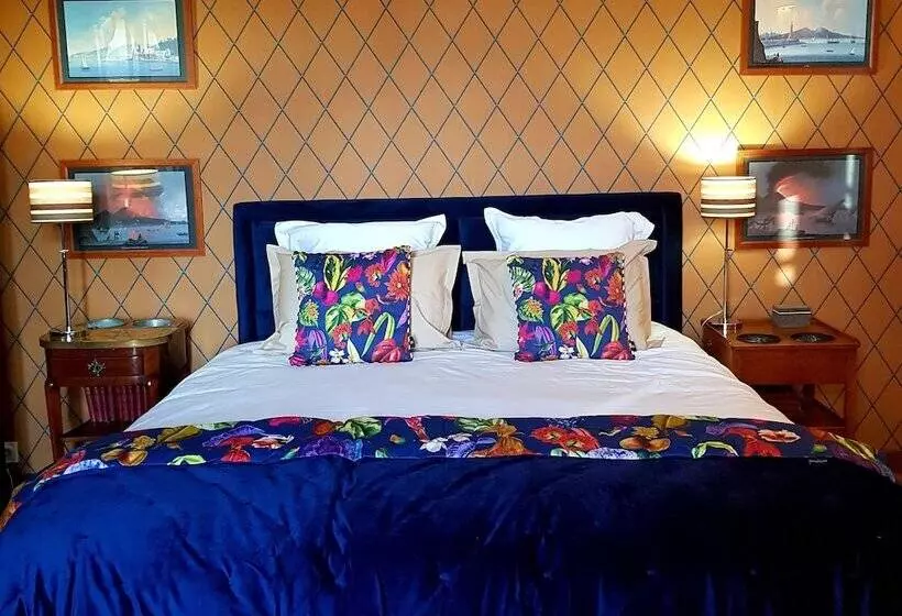 Pension  Chateau De Hieville