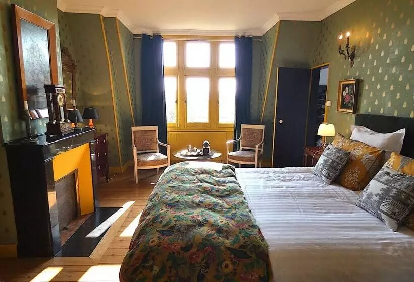 Pension  Chateau De Hieville