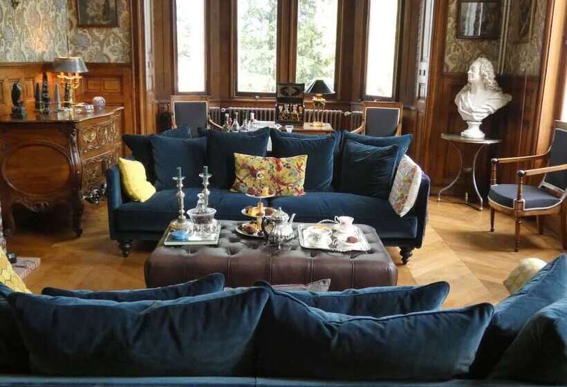 פנסיון Chateau De Hieville