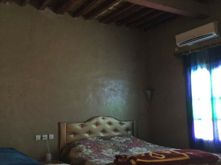 پانسیون Gite La Grotte Vallee