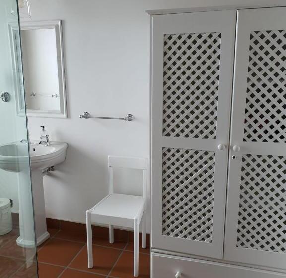 بنسيون Monte Rosa Guesthouse