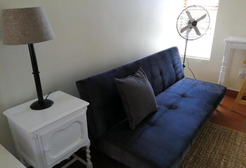 بنسيون Monte Rosa Guesthouse