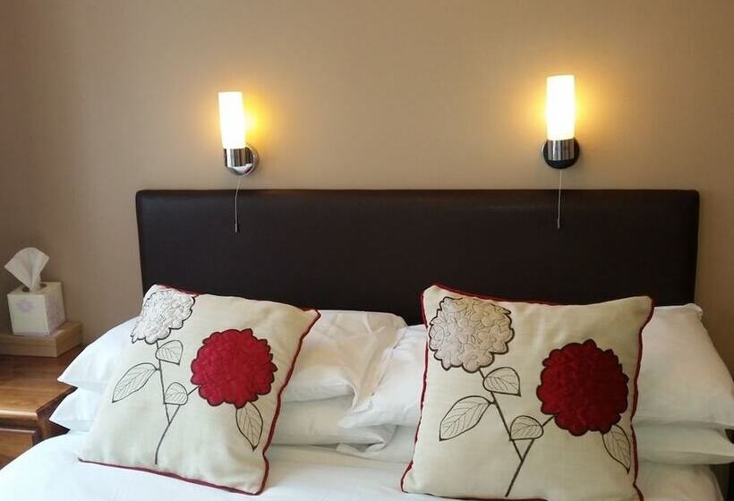 بنسيون Penryn Guest House