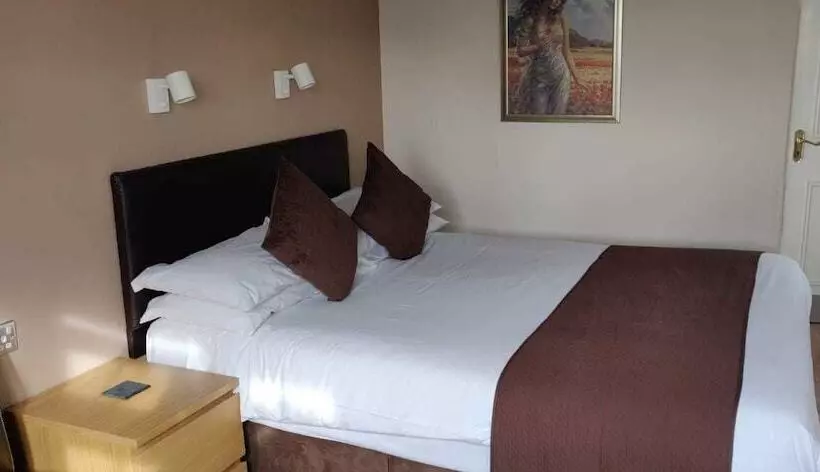 Majatalo Penryn Guest House