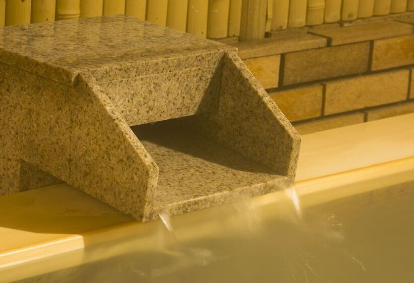 ريوكان Yunosato Sugina