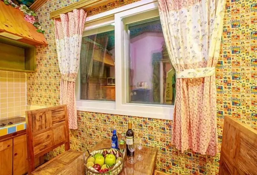 Yeonggwang Chezlee Pension