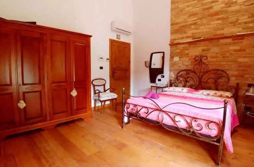 Aamiaismajoitus (B&B) Casale Del Sole