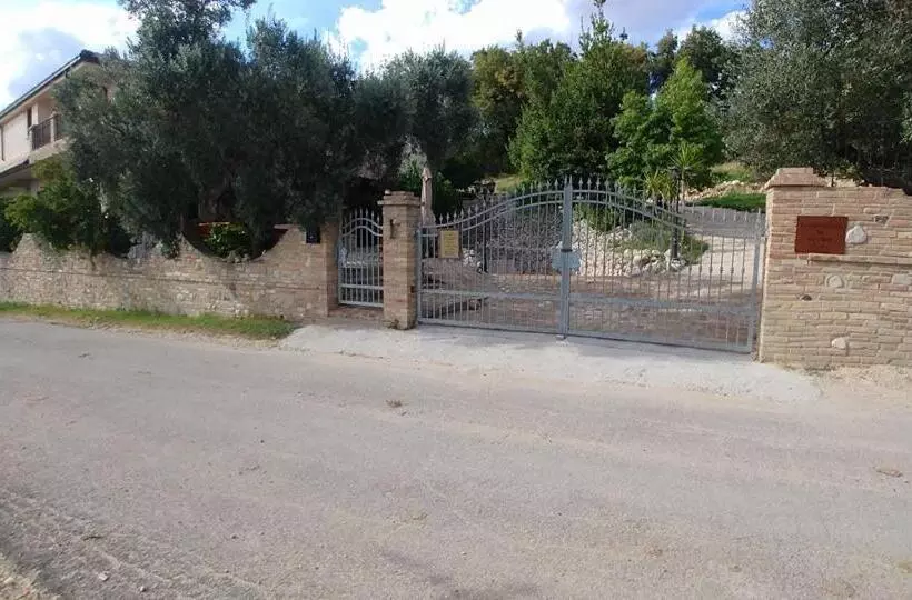 Aamiaismajoitus (B&B) Casale Del Sole