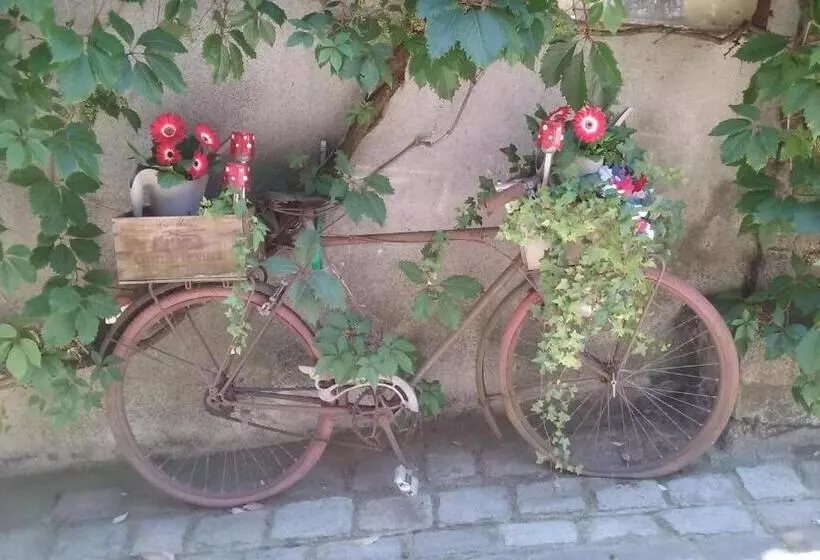 Aamiaismajoitus (B&B) La Vieille Gorce