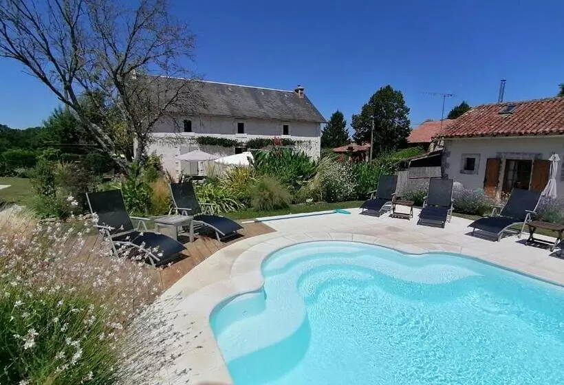 Aamiaismajoitus (B&B) La Vieille Gorce