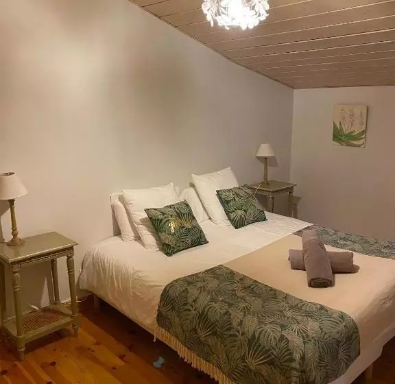تختخواب و صبحانه Maison D'emmannaelle