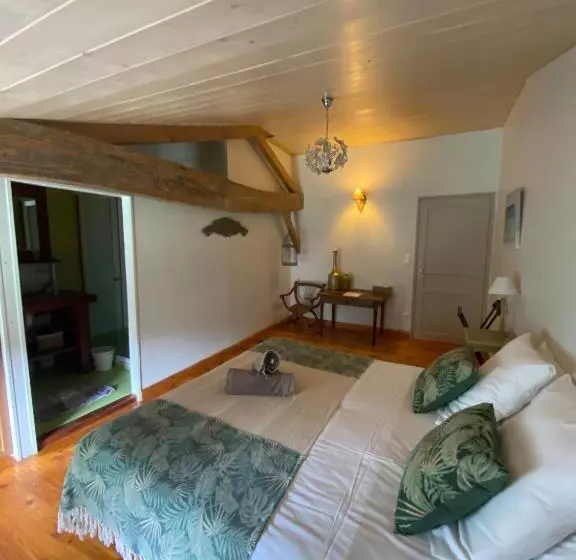تختخواب و صبحانه Maison D'emmannaelle