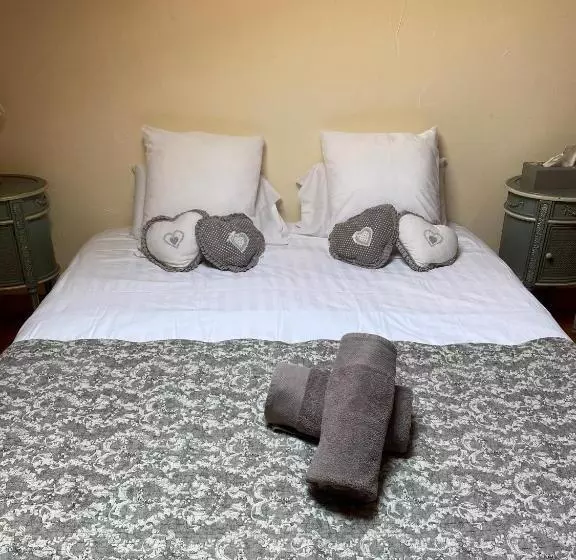 تختخواب و صبحانه Maison D'emmannaelle