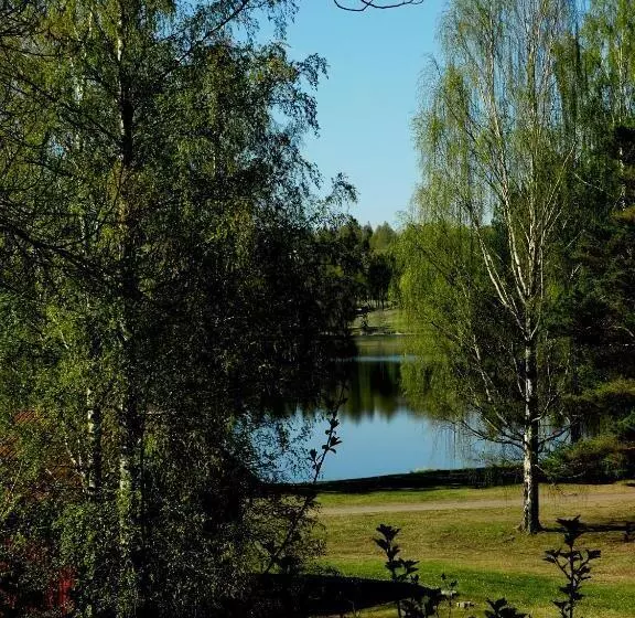 ベッドアンドブレックファースト Sköna Rum Fryksta