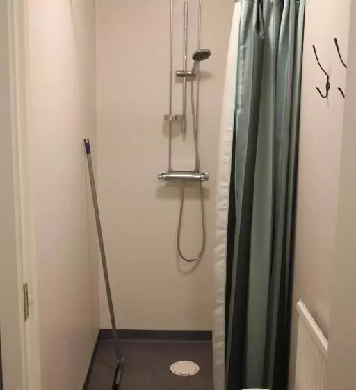 ベッドアンドブレックファースト Sköna Rum Fryksta