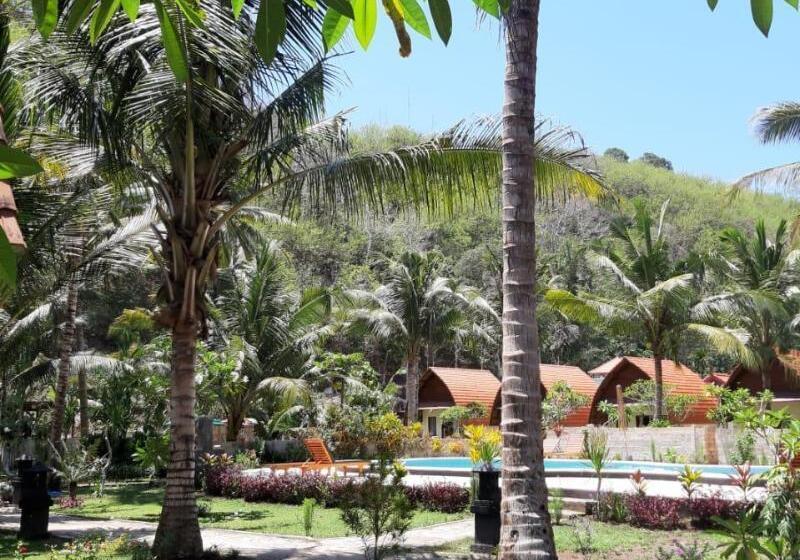 ホテル Crystal Bay Villa & Residence