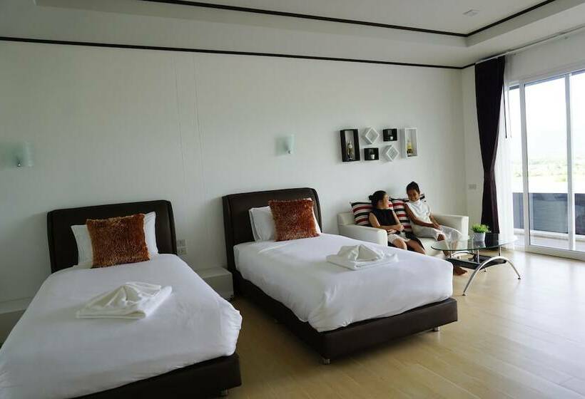 בית מלון כפרי C View