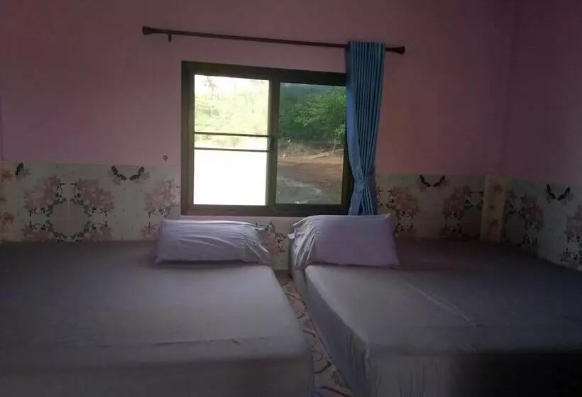 ホテル Chuttong Resort