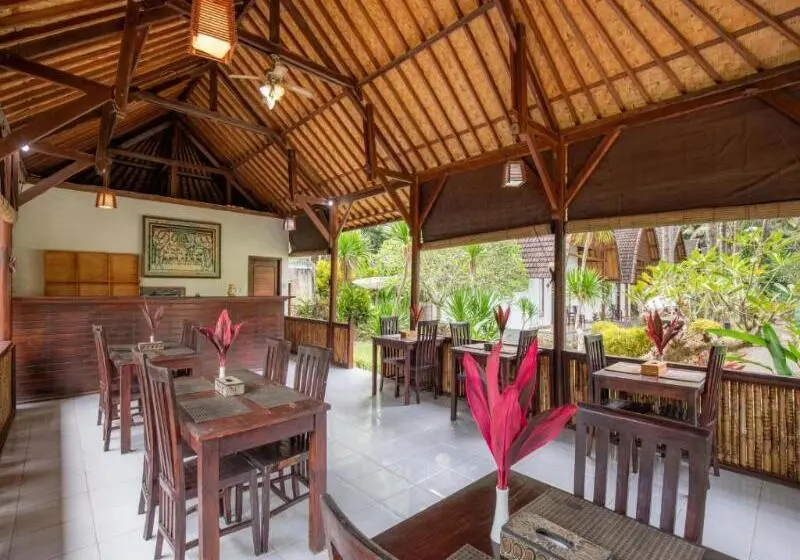 ホテル Crystal Bay Villa & Residence