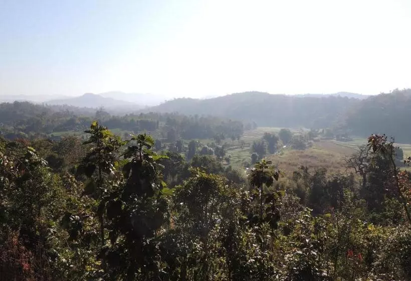 ホテル Khunyuam Resort