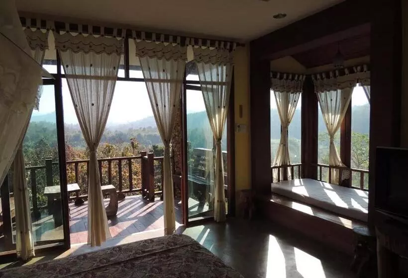 ホテル Khunyuam Resort