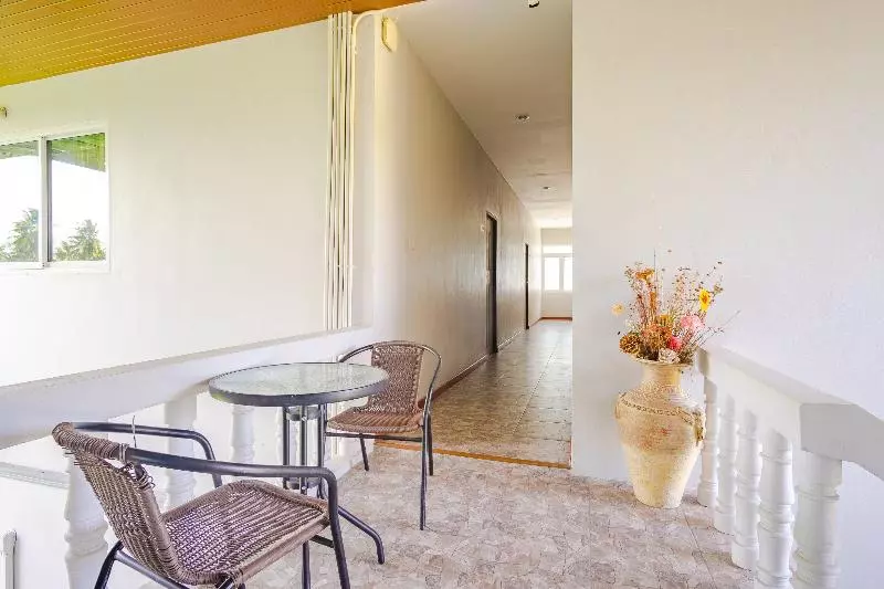 Hotelli Maikhao Beach Residence