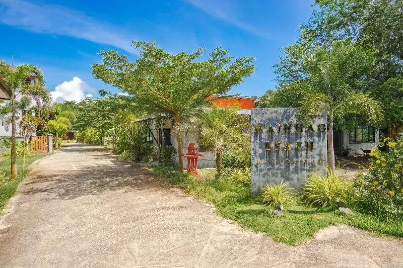 Hotelli Maikhao Beach Residence