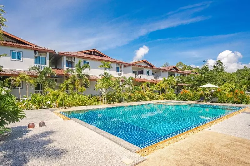 Hotelli Maikhao Beach Residence