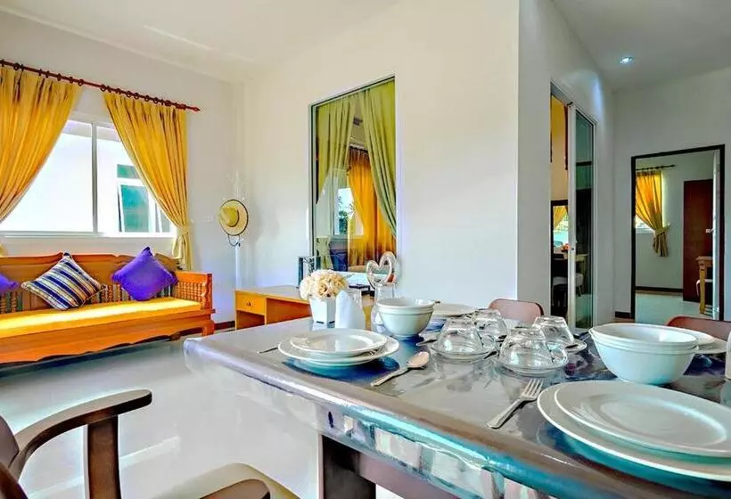 Hotelli Maikhao Beach Residence