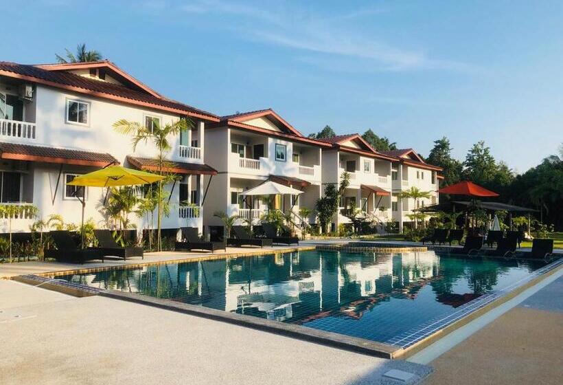 فندق Maikhao Beach Residence