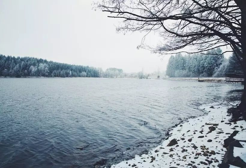 ホテル Medlov Depandance