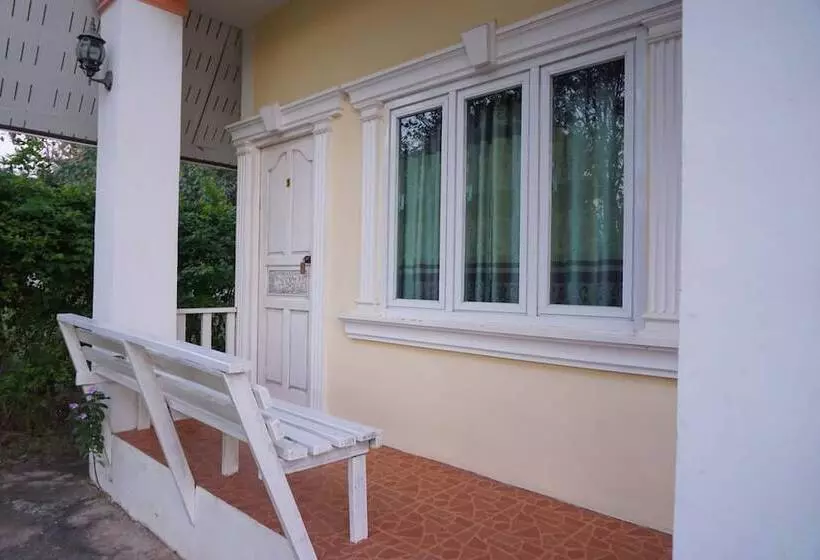 Hotelli Nam Khong Tara Resort