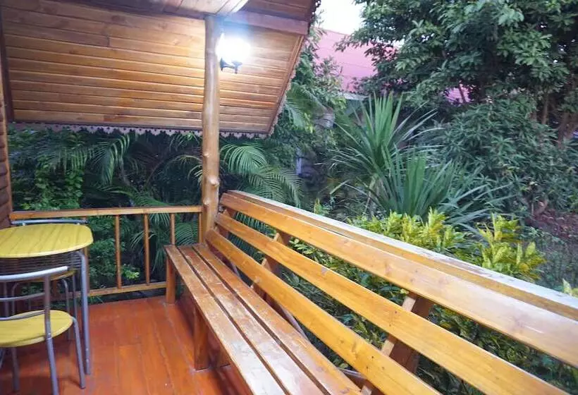 Hotelli Nam Khong Tara Resort