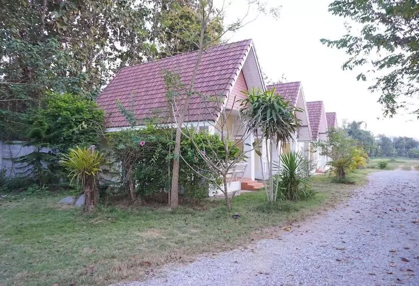 Hotelli Nam Khong Tara Resort