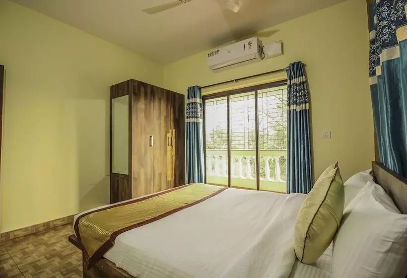 ホテル Oyo 10402 Home 4bhk Villa Panjim Old Goa Highway