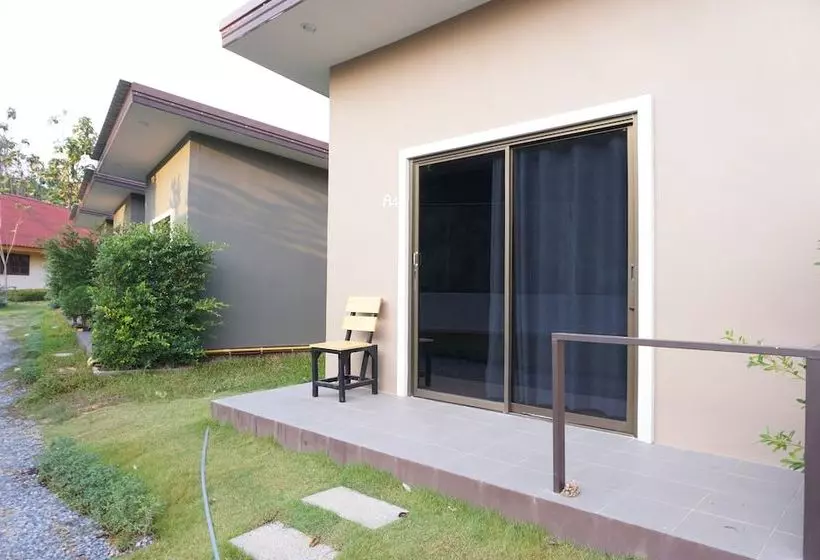 ホテル Ratchanee Resort Ban Rai