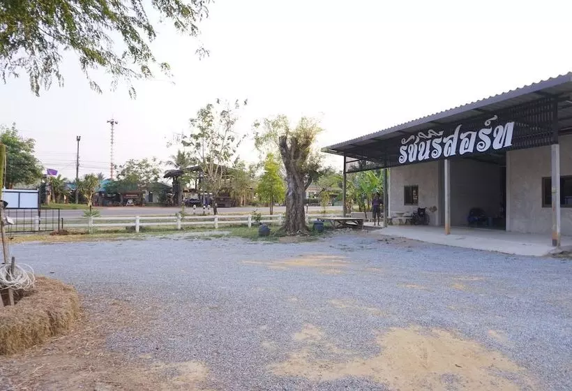 ホテル Ratchanee Resort Ban Rai