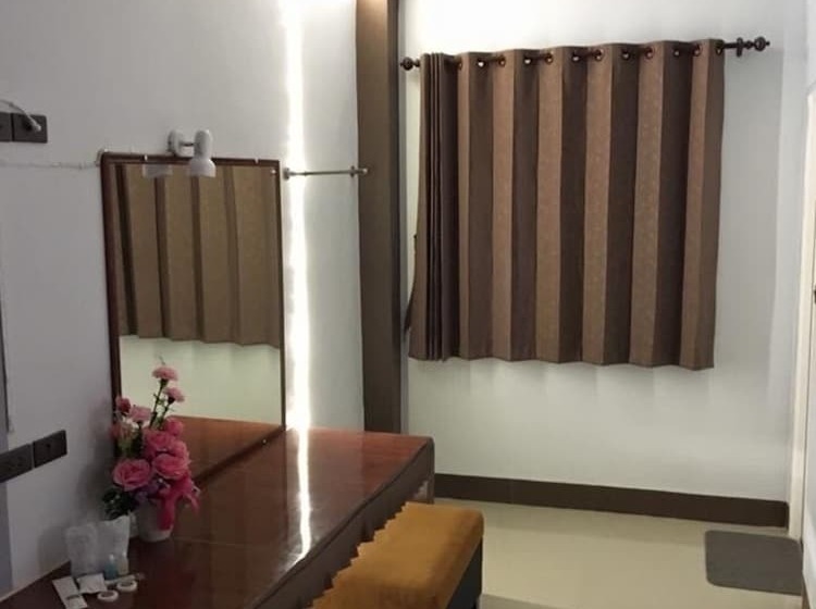 בית מלון כפרי Safe House Phatthalung Resort