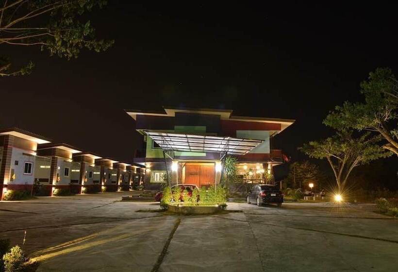 בית מלון כפרי Safe House Phatthalung Resort