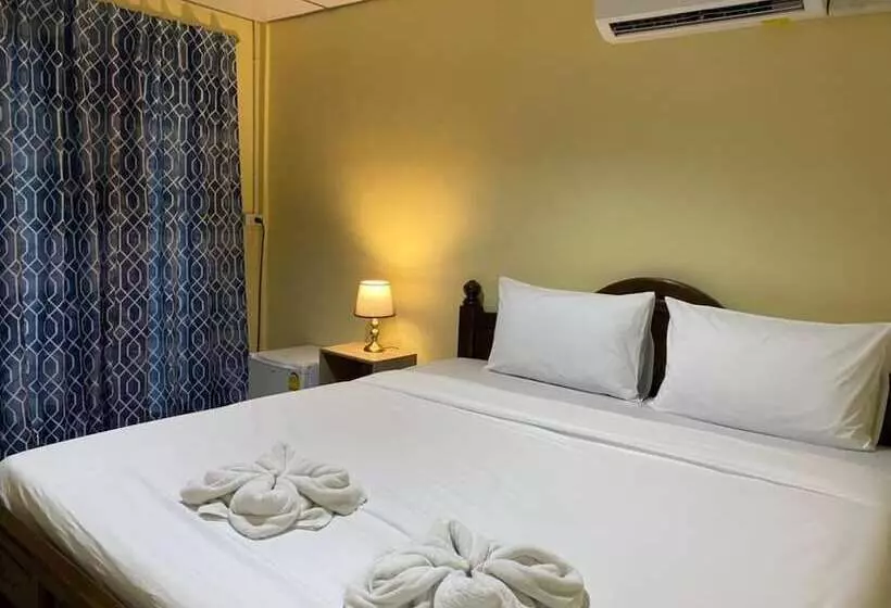 Hotelli Sasi Nonthaburi