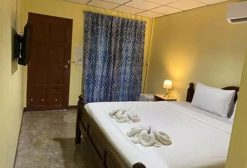 Hotelli Sasi Nonthaburi