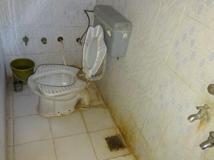 فندق Shantinath Palace