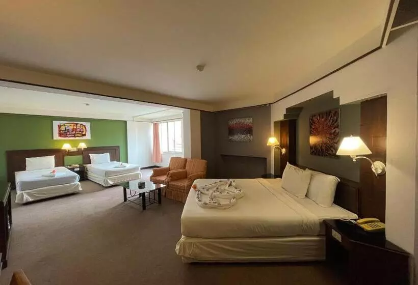 Hotelli Songphanburi