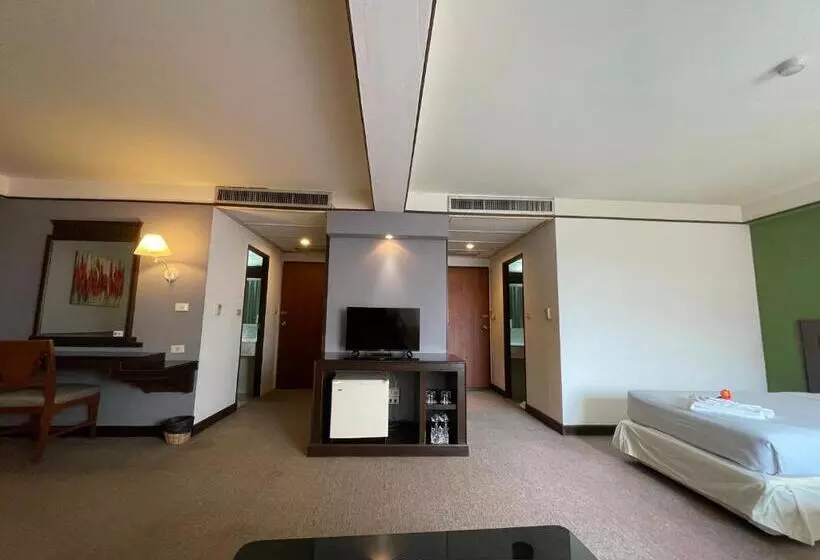 Hotelli Songphanburi