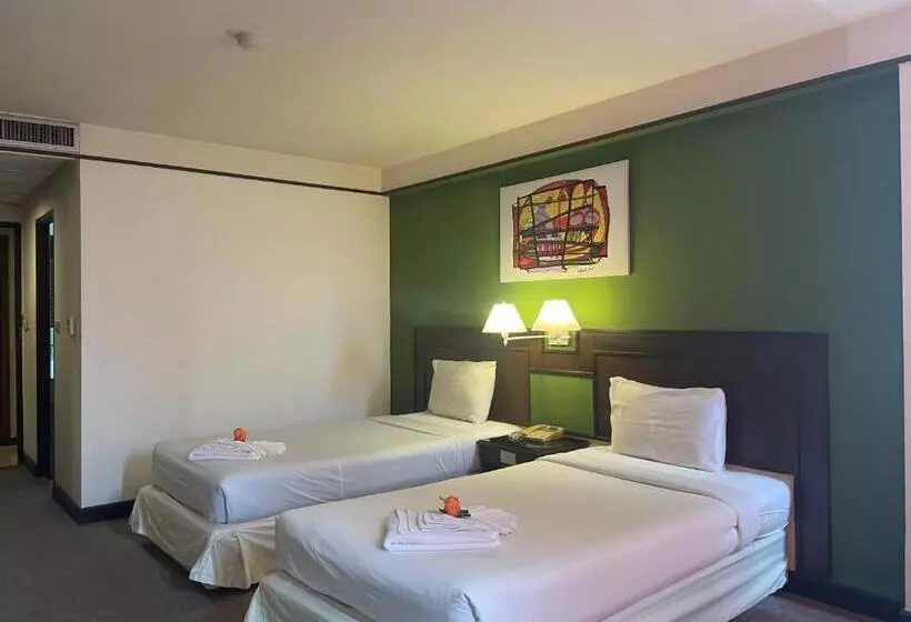 Hotelli Songphanburi