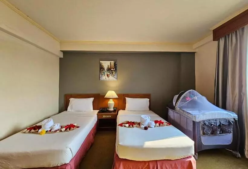 Hotelli Songphanburi