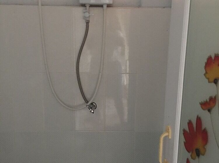 فندق Songphu Homestay  2