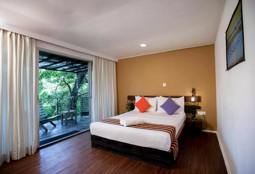 Hotelli The Backwaters Lodge