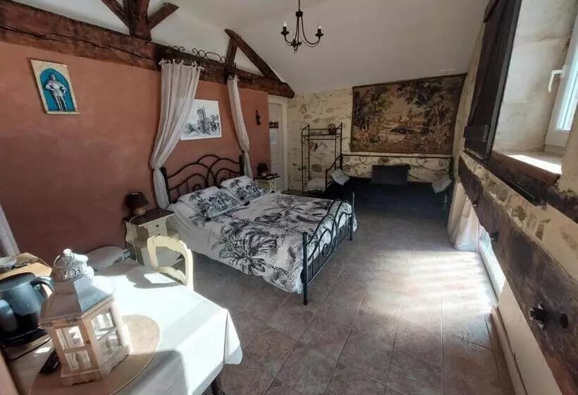 Majatalo Domaine De La Lucarliere