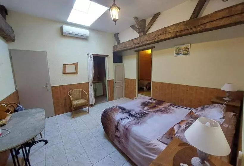 Majatalo Domaine De La Lucarliere